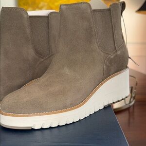 Cole Haan stone gray Suede Platform Shoes